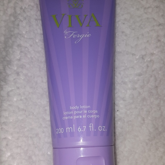 New Fergie lotion Viva - Picture 3 of 5